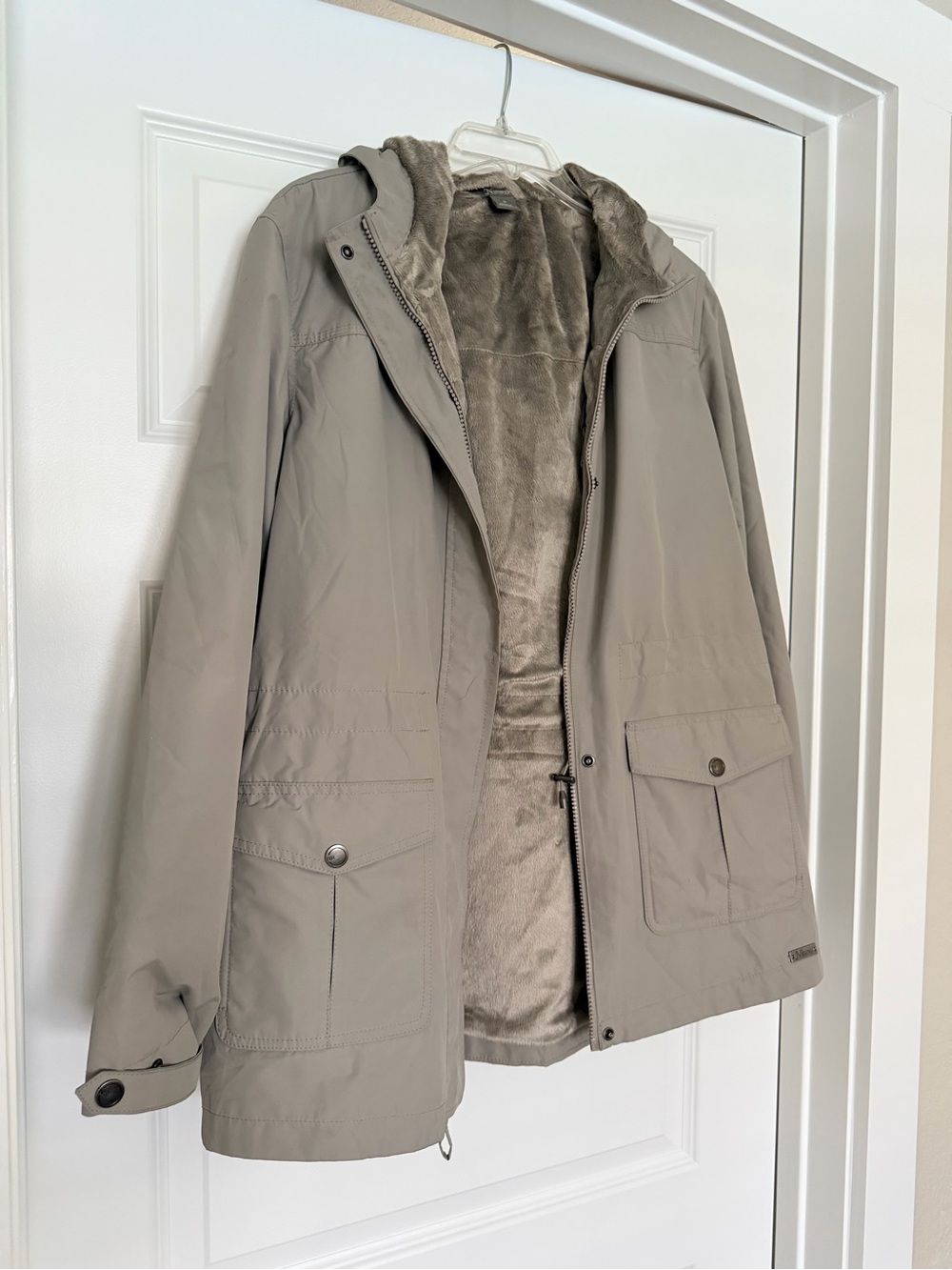 Natural Reflections Women's Utility Jacket in Taupe